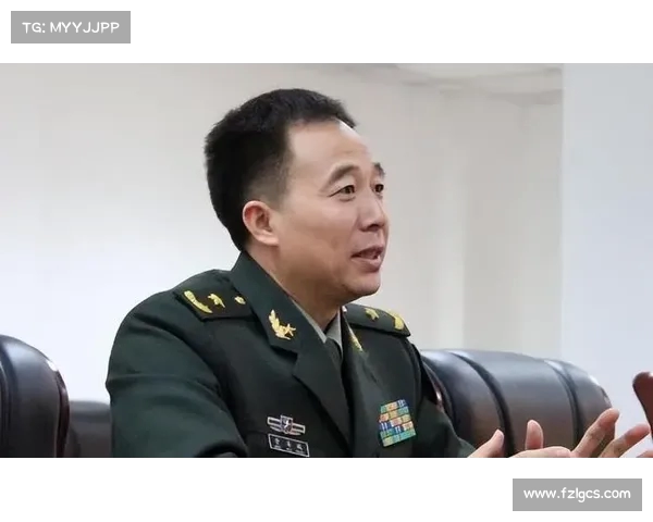 副军长与师长的实权之争:军事指挥体系解析(副军长和师长哪个级别高) 副军长与师长的实权之争:军事指挥体系解析(副军长和师长哪个级别高)